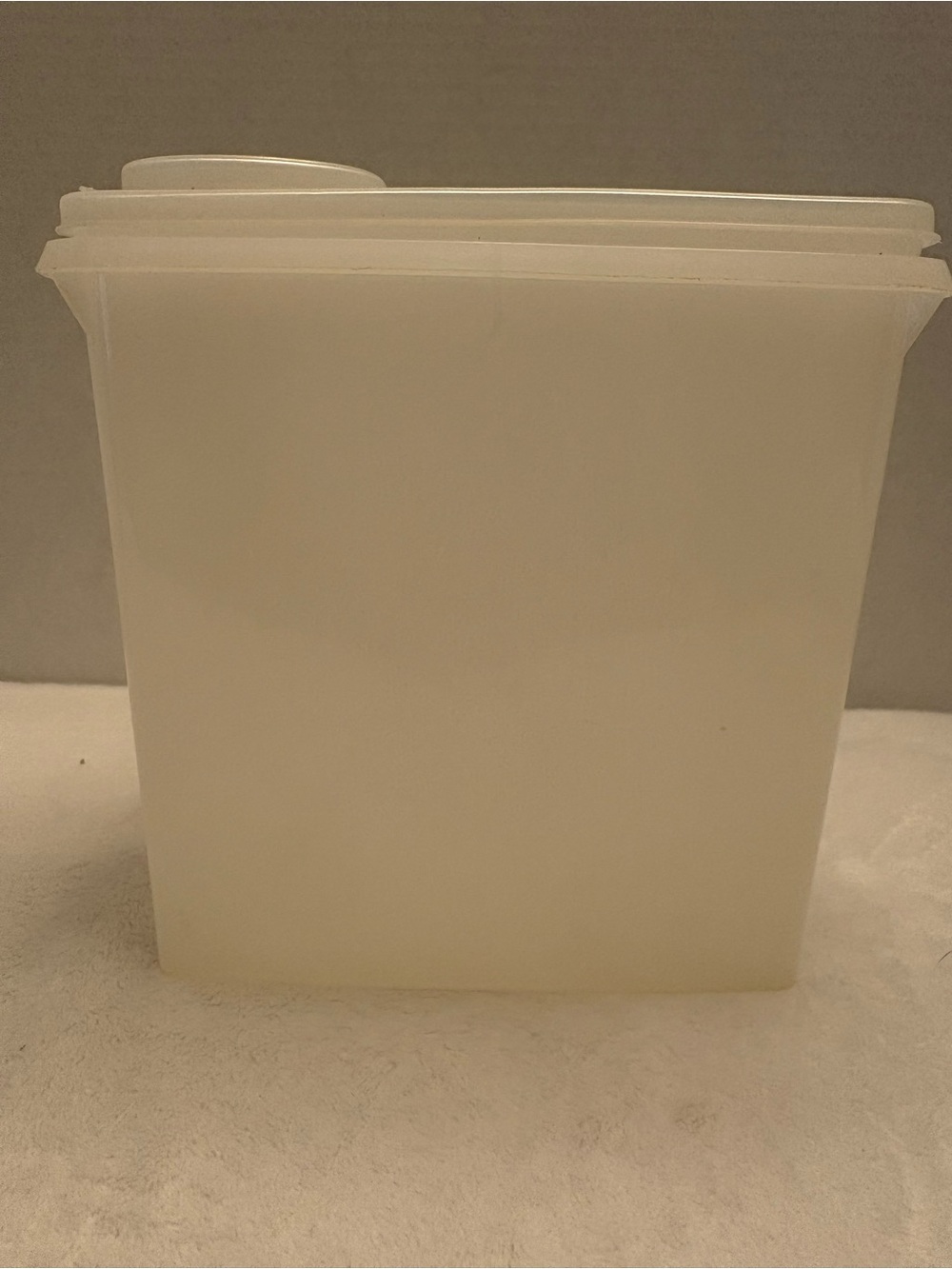 Vintage Tupperware Cereal Keeper Container